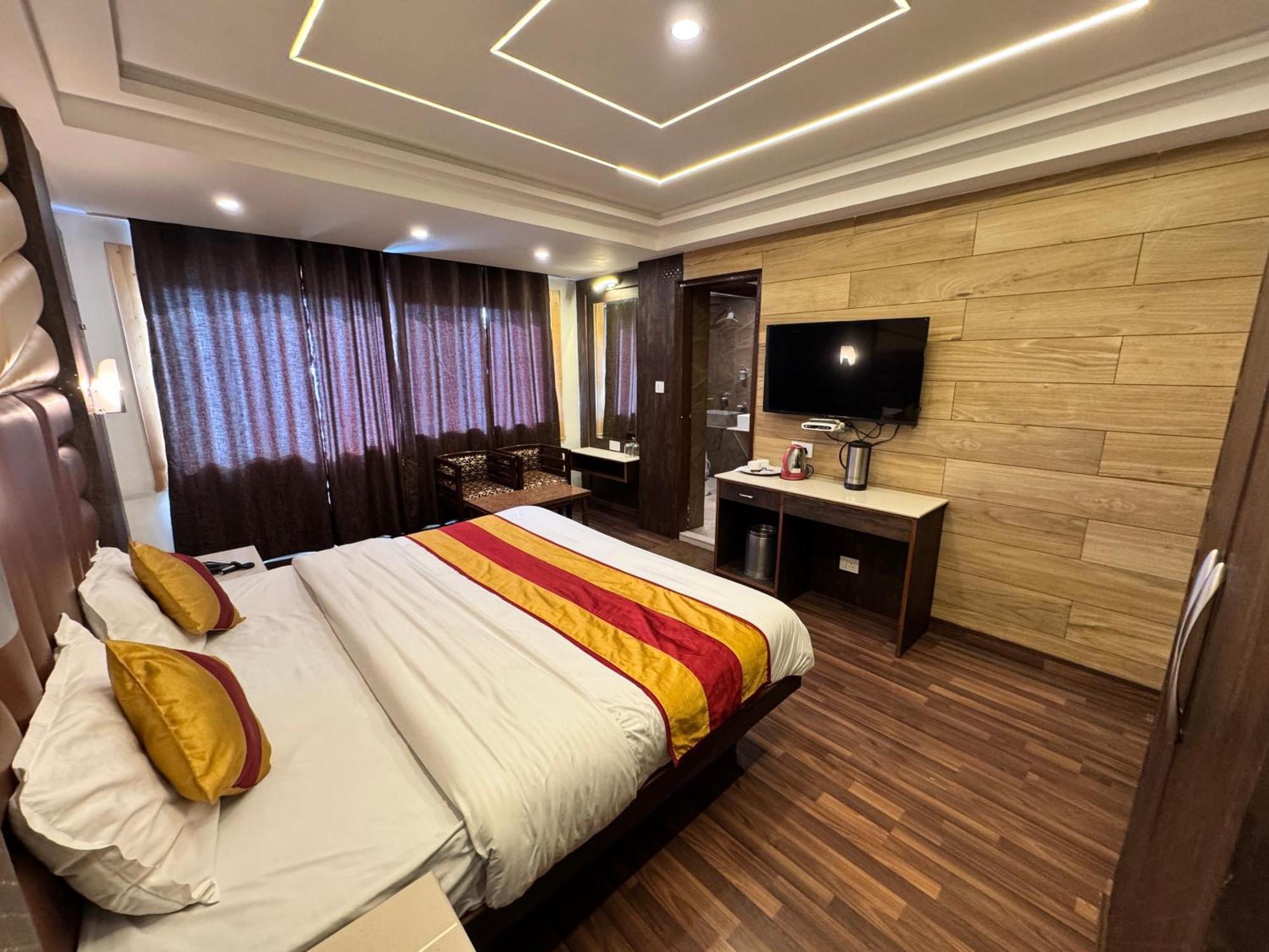 Victory Hotel And Restaurant By Gs Hospitality Shimla Eksteriør billede