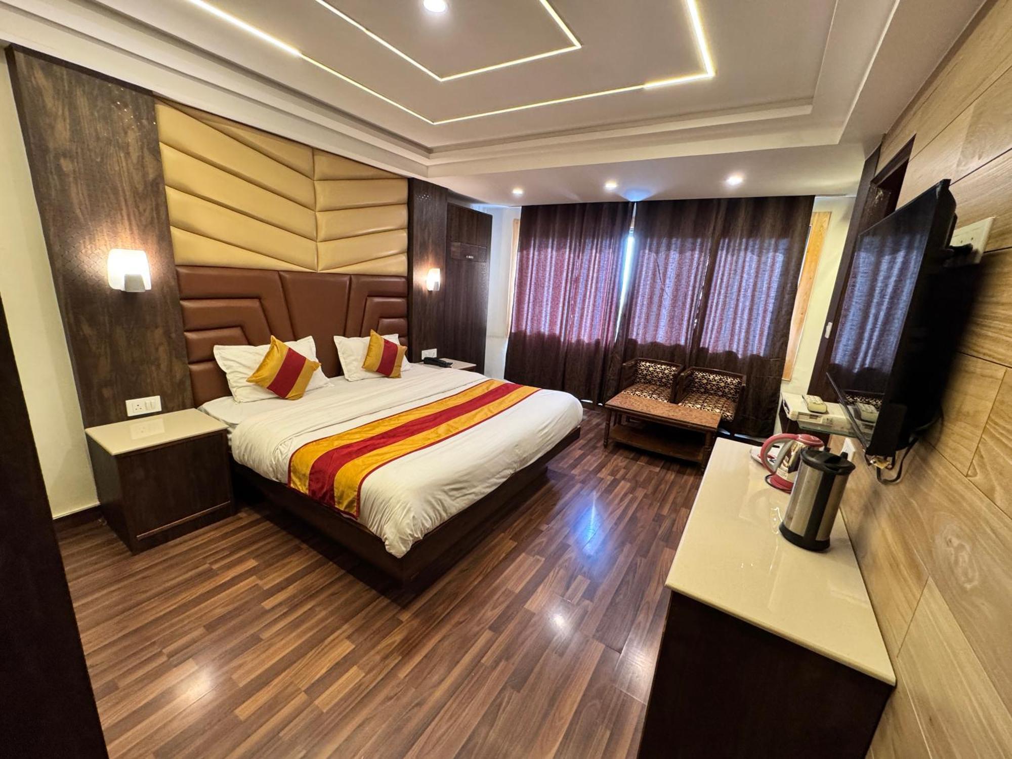 Victory Hotel And Restaurant By Gs Hospitality Shimla Eksteriør billede